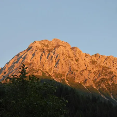 Oberrainbauer Bauernhof *