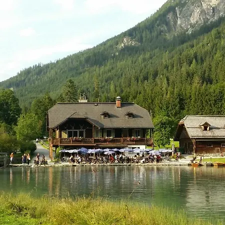 Oberrainbauer Bauernhof *